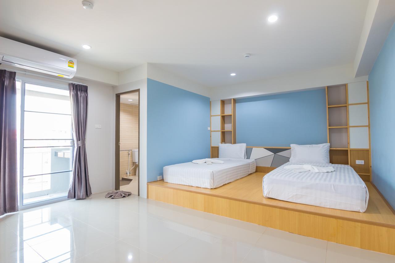 City 2 Lampang Extérieur photo